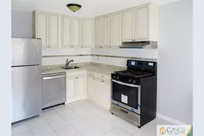 13 Lake Avenue #5A, East Brunswick Township, NJ 08816 - Photo 2