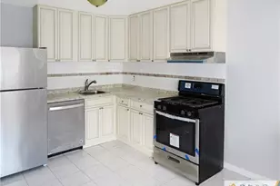 13 Lake Ave, East Brunswick Township, NJ 08816 - Photo 2