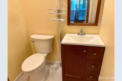 19 South Drive, East Brunswick Township, NJ 08816 - Photo 16