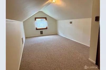 19 South Drive, East Brunswick Township, NJ 08816 - Photo 22