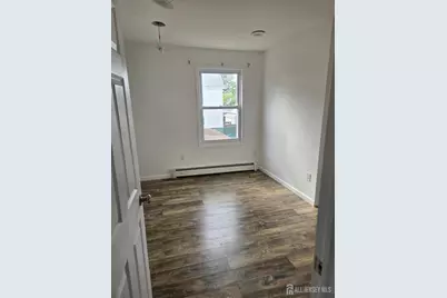 39 Union Street, Carteret, NJ 07008 - Photo 6