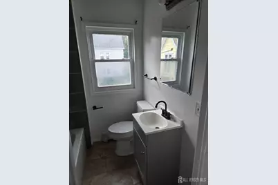 39 Union Street, Carteret, NJ 07008 - Photo 20