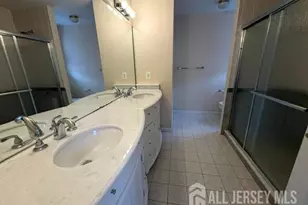 10 Park Square, Metuchen, NJ 08840 - Photo 16