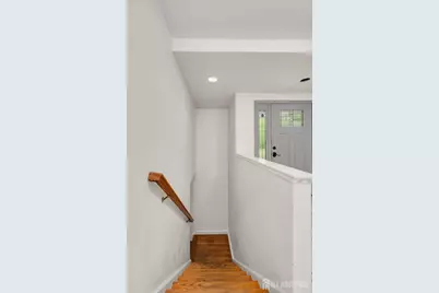 [Address not provided], Piscataway Township, NJ 08854 - Photo 30