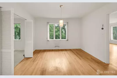 [Address not provided], Piscataway Township, NJ 08854 - Photo 10