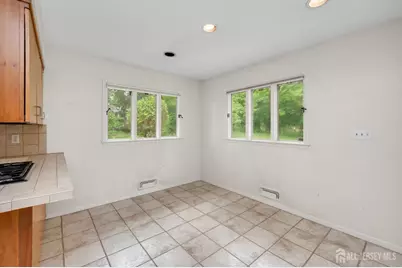 [Address not provided], Piscataway Township, NJ 08854 - Photo 6