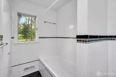 [Address not provided], Piscataway Township, NJ 08854 - Photo 24