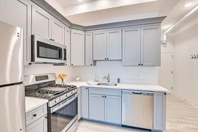 21 Station Place #201, Metuchen, NJ 08840 - Photo 18