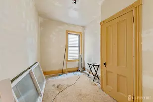 181 State St, Perth Amboy, NJ 08861 - Photo 28