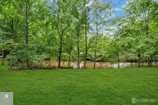 269 Constitution Cir, North Brunswick Township, NJ 08902 - Photo 30