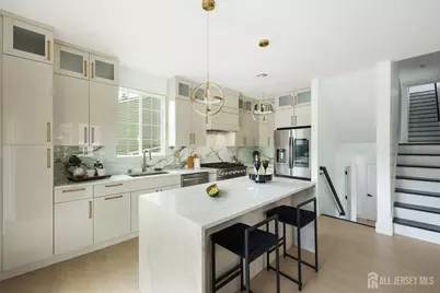 141 Lund Avenue, Edison, NJ 08820 - Photo 10