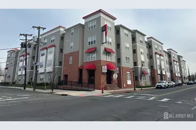 88 Roosevelt Avenue #421, Carteret, NJ 07008 - Photo 1