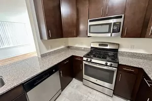 88 Roosevelt Ave, Carteret, NJ 07008 - Photo 8