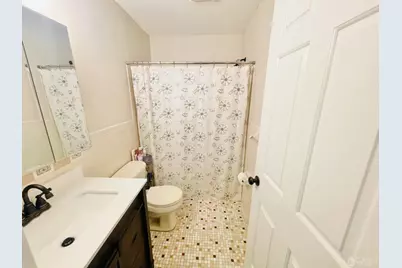 614 Sharon Garden Court #614, Woodbridge Township, NJ 07095 - Photo 10