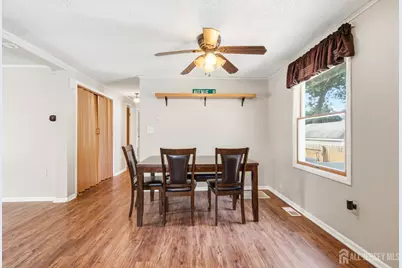 16 Avenue B, Helmetta, NJ 08828 - Photo 10