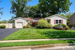 39 McFadden Dr, Monroe Township, NJ 08831 - Photo 34