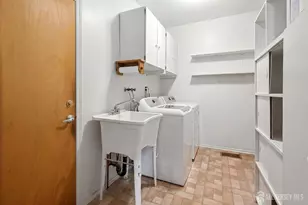 39 McFadden Dr, Monroe Township, NJ 08831 - Photo 20