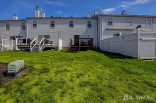 10 Begonia Ct, Sayreville, NJ 08872 - Photo 30