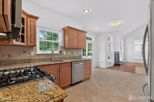 12 Chesapeake Rd, South Brunswick Township, NJ 08852 - Photo 8