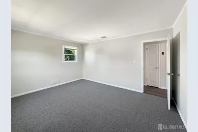 19 S Van Buren Avenue, Metuchen, NJ 08840 - Photo 8