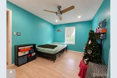 75 Brighton Way, North Brunswick Township, NJ 08902 - Photo 4