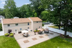 17 West Ave, Old Bridge Township, NJ 08857 - Photo 4