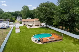 17 West Ave, Old Bridge Township, NJ 08857 - Photo 10
