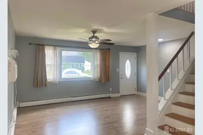 19 W Francis Street, Woodbridge Township, NJ 08830 - Photo 4