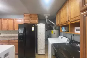 19 W Francis St, Woodbridge Township, NJ 08830 - Photo 6