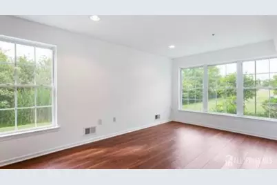 106 Chariot Court, Piscataway Township, NJ 08854 - Photo 14