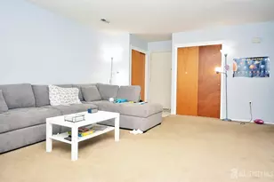1508 Edison Glen Terrace, Edison, NJ 08837 - Photo 4
