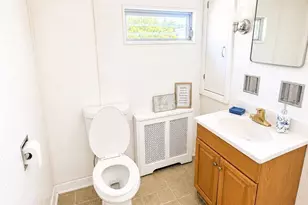 243 Monmouth St, Hightstown, NJ 08520 - Photo 6