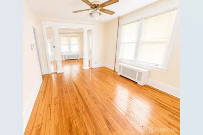 243 Monmouth Street, Hightstown, NJ 08520 - Photo 2
