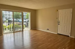 457 Northam Dr, North Brunswick Township, NJ 08902 - Photo 2