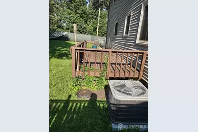 204 Marlin Drive, Fords, NJ 08863 - Photo 10