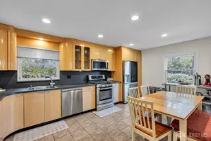9 Colt Ct, East Brunswick Township, NJ 08816 - Photo 36