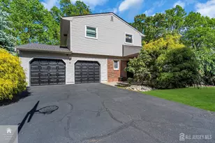 9 Colt Ct, East Brunswick Township, NJ 08816 - Photo 6