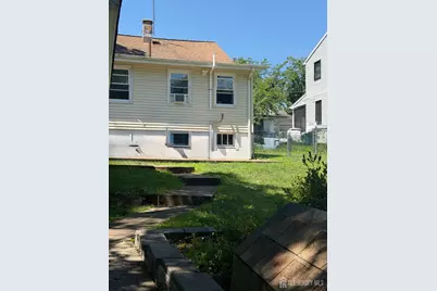 433 S 8th Avenue S, Highland Park, NJ 08904 - Photo 18