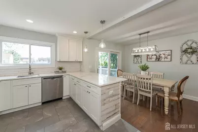 67 Pinho Avenue, Carteret, NJ 07008 - Photo 4