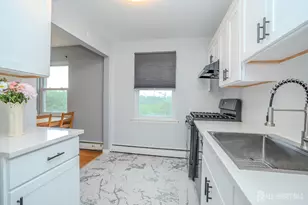 93 Fox Rd, Edison, NJ 08817 - Photo 6