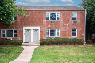 93 Fox Rd, Edison, NJ 08817 - Photo 1