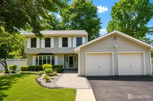 101 Fawn Dr, Old Bridge Township, NJ 07747 - Photo 2