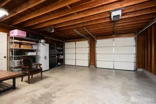 101 Fawn Dr, Old Bridge Township, NJ 07747 - Photo 22