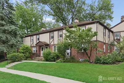 263 Newman Street, Metuchen, NJ 08840 - Photo 2