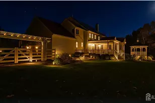 4 Goldfinch Ct, Plainsboro Township, NJ 08536 - Photo 4