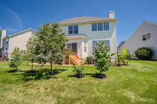 8 Jumping Brook Ct, Monroe Township, NJ 08831 - Photo 6