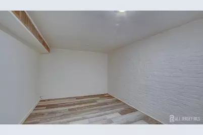32 Embroidery Street, Sayreville, NJ 08872 - Photo 34