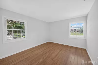 26 Inglewood Lane, Aberdeen Township, NJ 07747 - Photo 14
