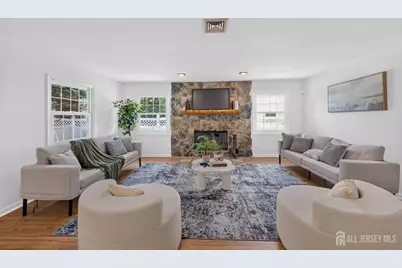 26 Inglewood Lane, Aberdeen Township, NJ 07747 - Photo 4