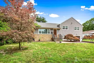 4 Lynbrook Pl, East Brunswick Township, NJ 08816 - Photo 2